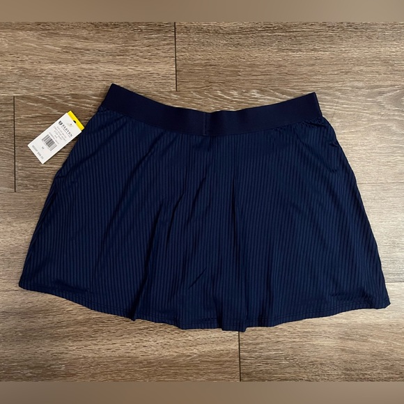 🆕 EleVen by Venus Williams | Can't Stop Won't Stop Tennis Skirt in Admiral Navy - Picture 5 of 8